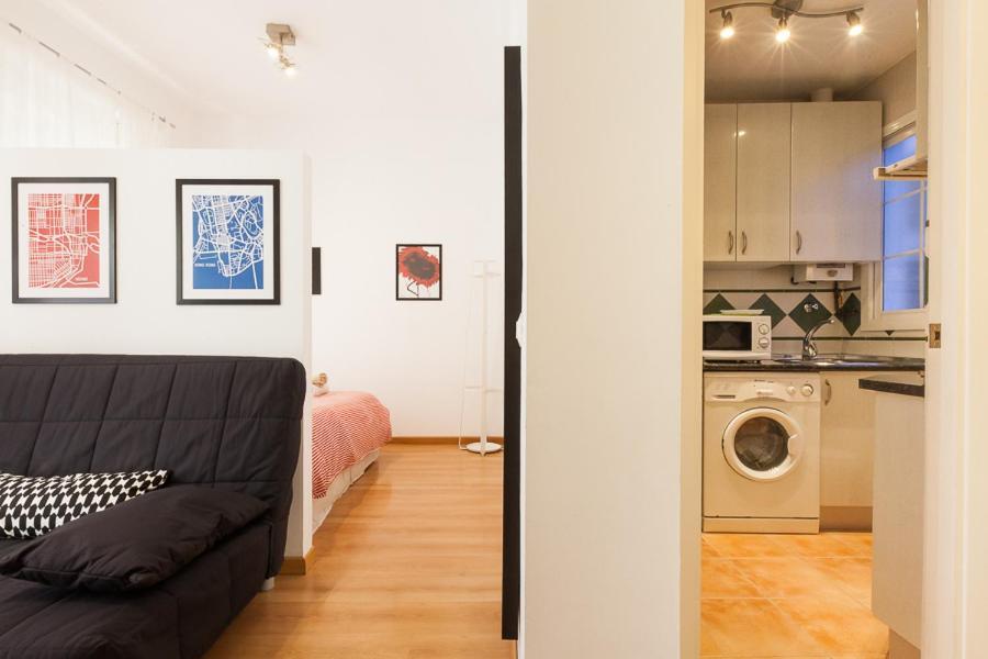 Peral Home Cozy Apartment Seville Exterior photo