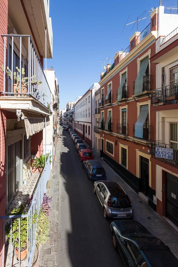 Peral Home Cozy Apartment Seville Exterior photo
